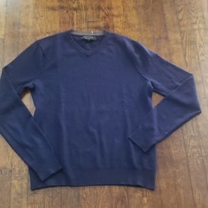 rag & bone v-neck navy blue size medium